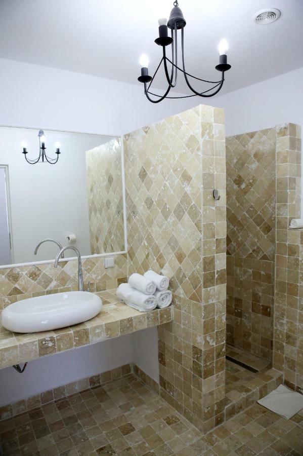 Aleea Teilor Hotel Câmpulung Buitenkant foto